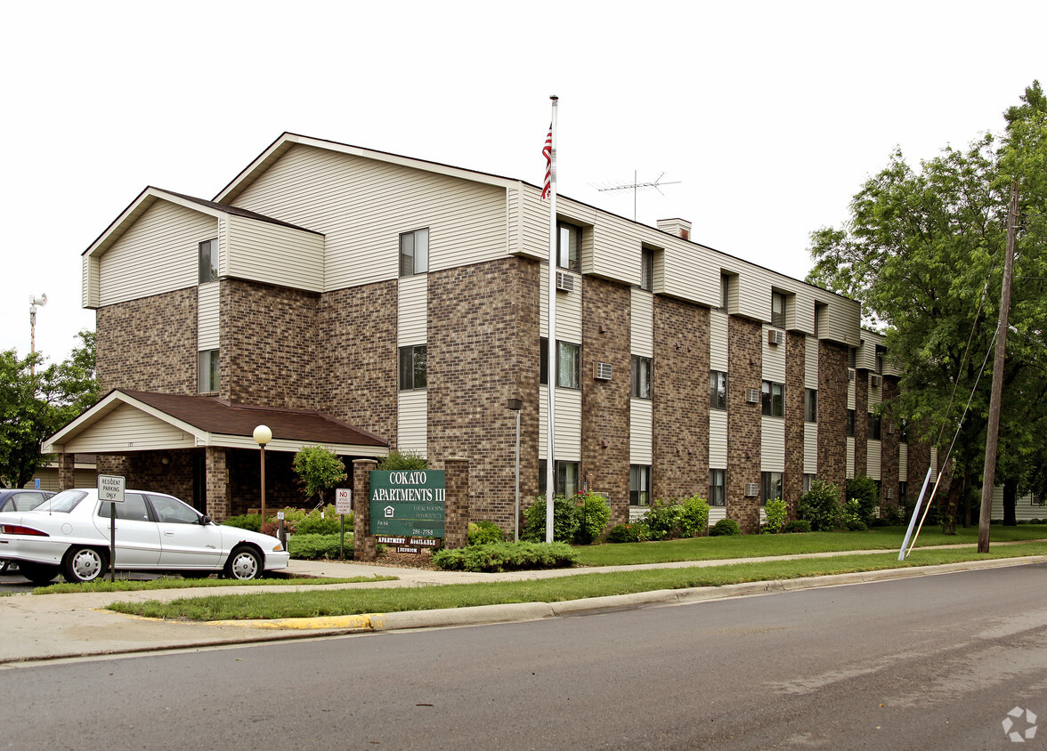 Primary Photo - Cokato Apartments III