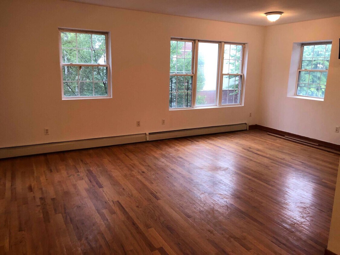 1841 Billingsley Terrace, The Bronx, NY 10453 Townhome Rentals in The