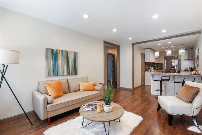 Building Photo - 2843 Mango Cir NW