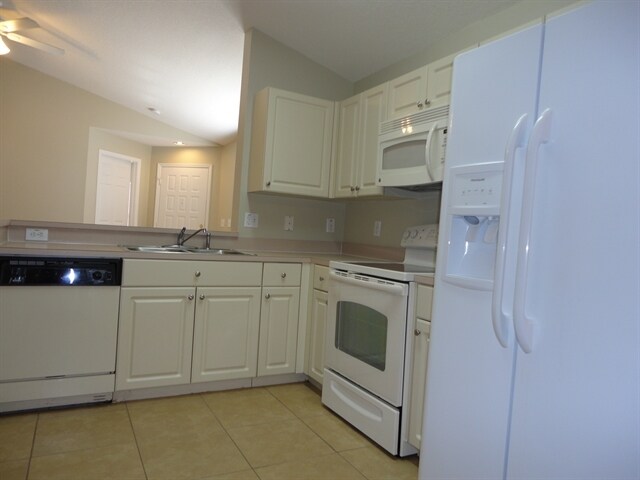 Foto del edificio - 13137 Carrollwood Creek Dr