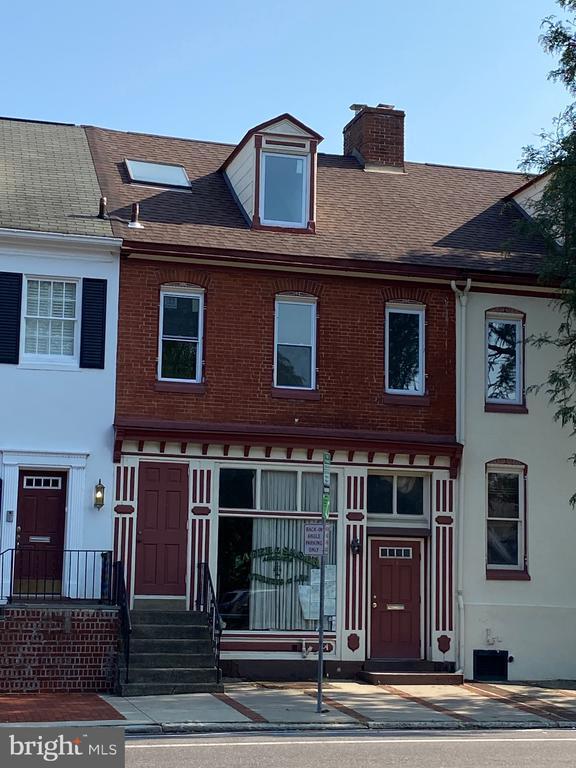 Building Photo - 45 E High St