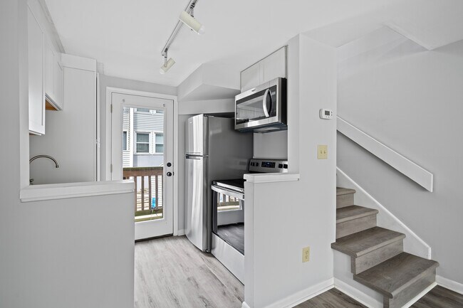 Cocina - 721 N Poplar St