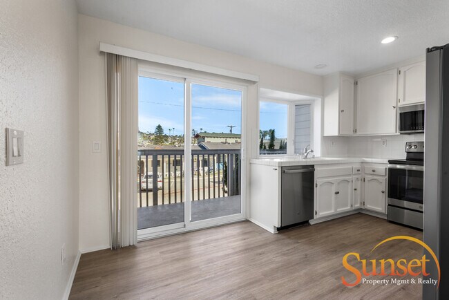 Foto del edificio - 4985 Coronado Ave