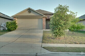 Building Photo - 403 Pentire Way