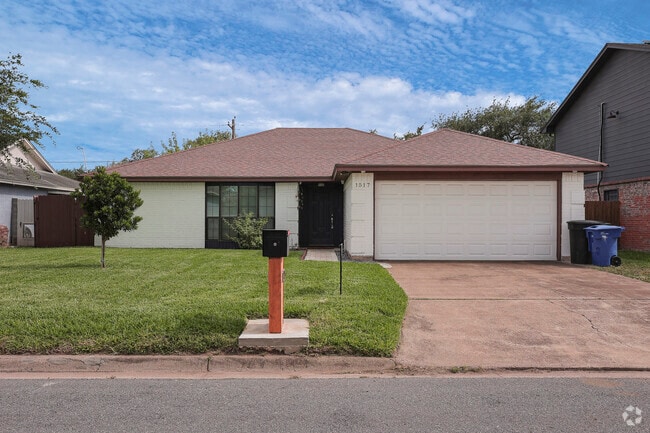 Building Photo - 1517 Robin Ave