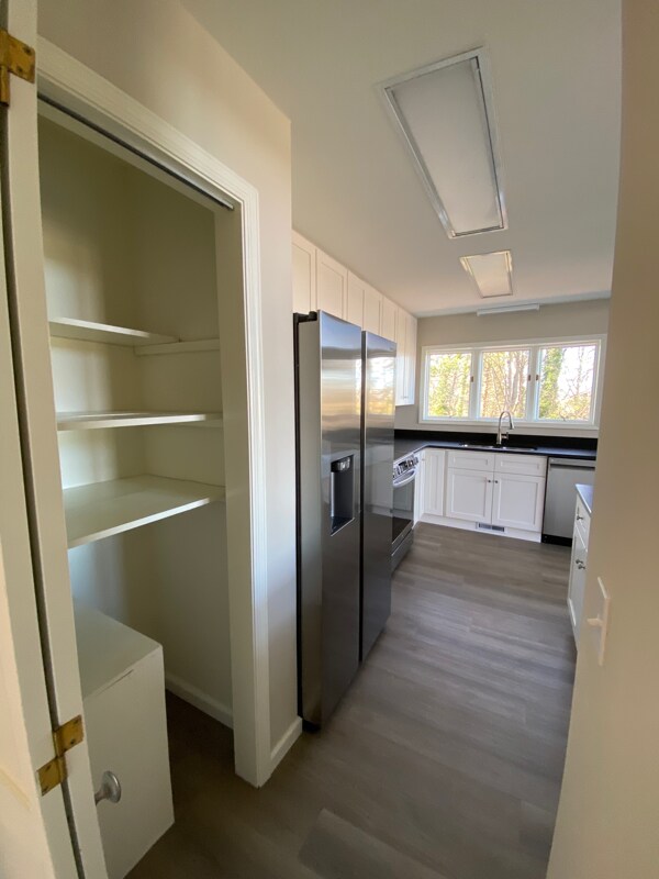 Foto del edificio - 442 Bradshaw Ln