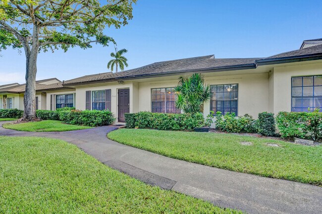 Building Photo - 7532 Nova Dr