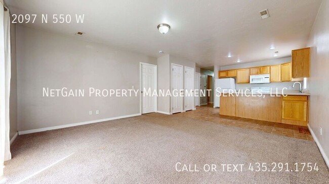 Building Photo - 2097 N 550 W