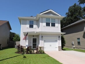 Building Photo - 8845 Smiley Ct