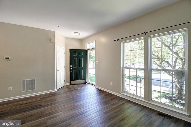Building Photo - 6503 Carston Ct