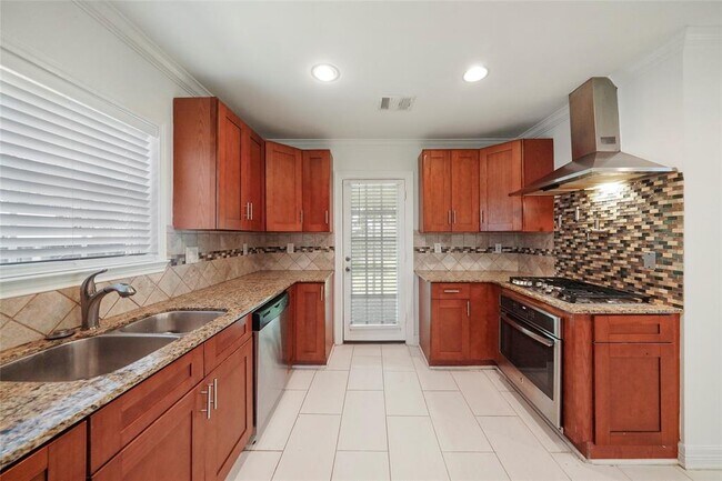Foto del edificio - 3327 Arbor St