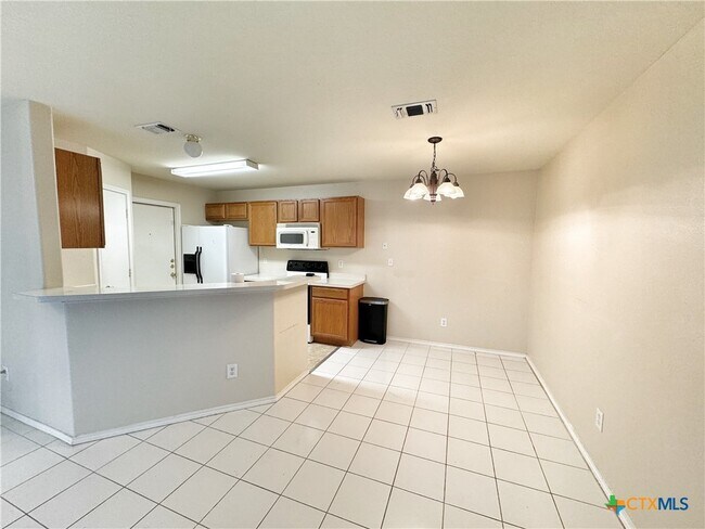 Building Photo - 2742 FM1044