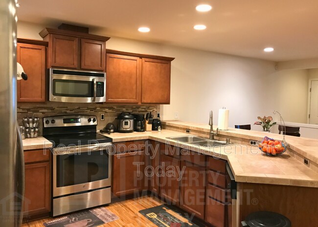 Foto del edificio - 1621 180th St Ct E