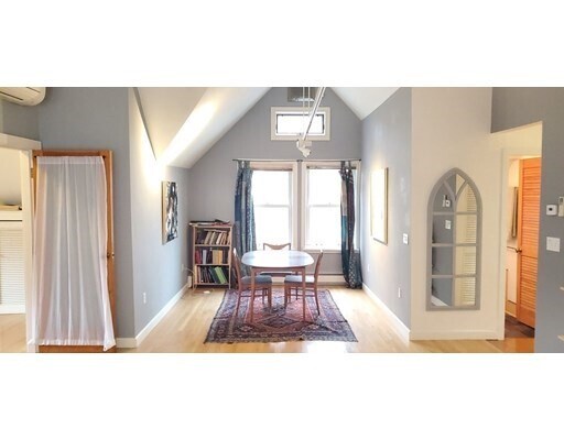 Building Photo - 42 Fayette St