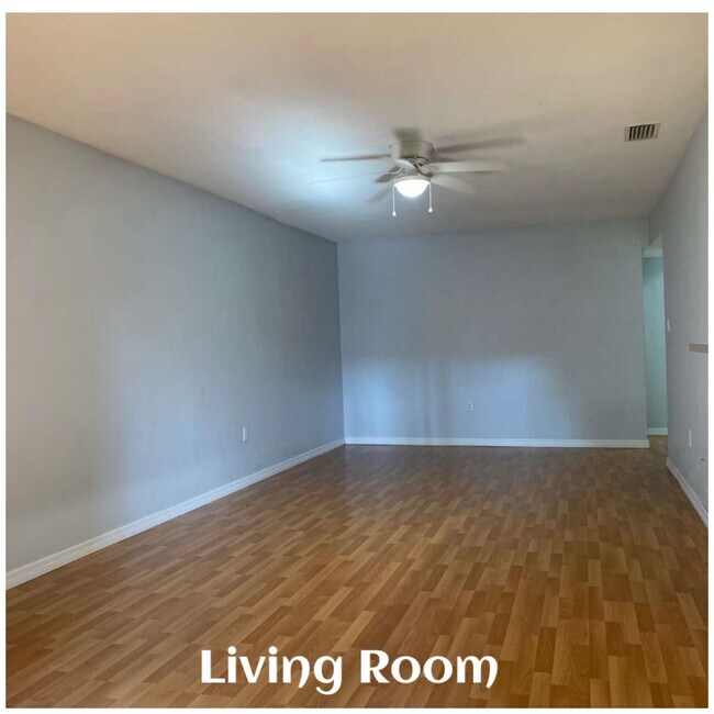 Building Photo - 501 SW 75th St