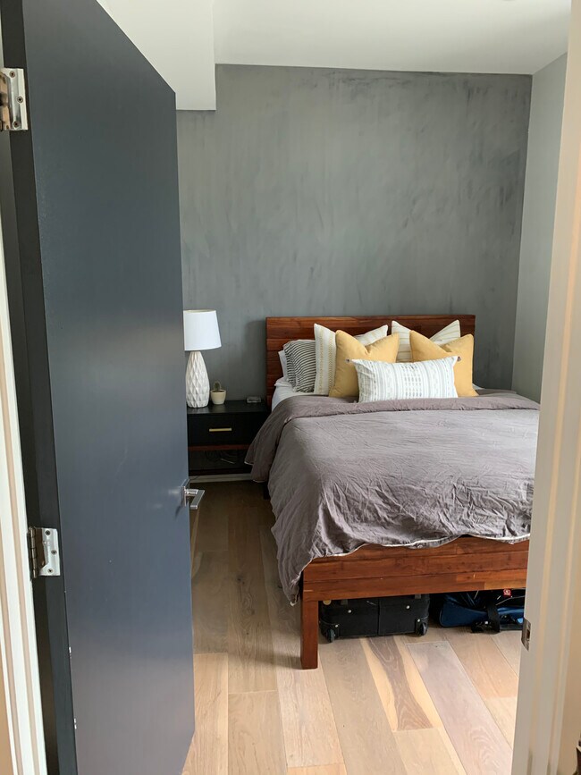 Foto del edificio - 1353 Randolph St NW