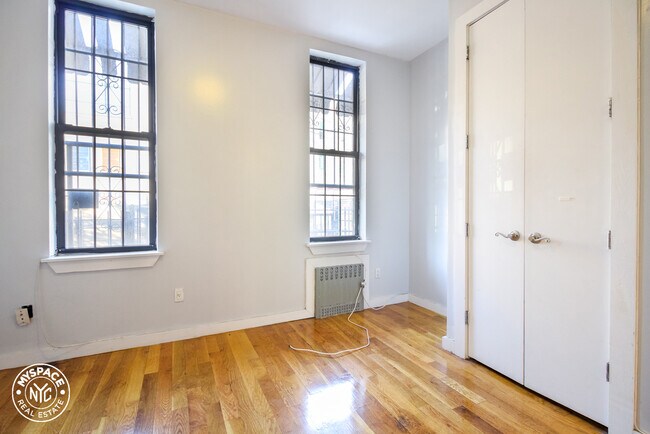Building Photo - 73 Wilson Ave
