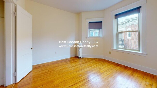 Foto del edificio - 89 Trowbridge St