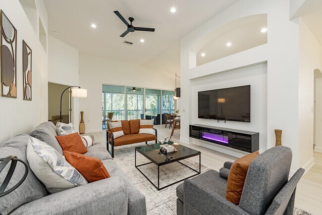 Foto del edificio - 7123 Blue Juniper Ct
