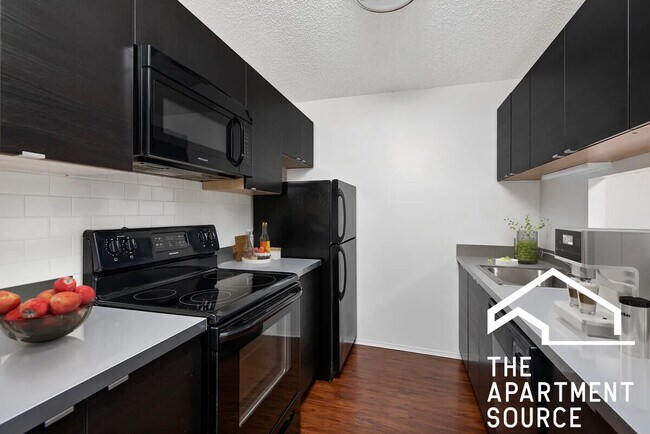 Photo - 1133 N Dearborn St Apartment