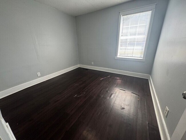 Foto del edificio - 918 9th Ave SE