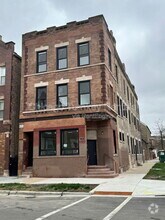 Building Photo - 2361 S Whipple St