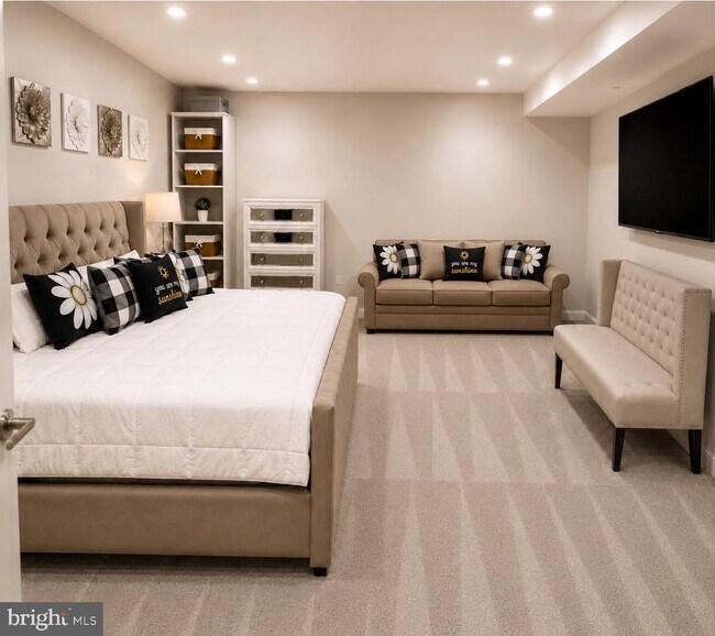 Foto del edificio - 9705 Blandwood Way
