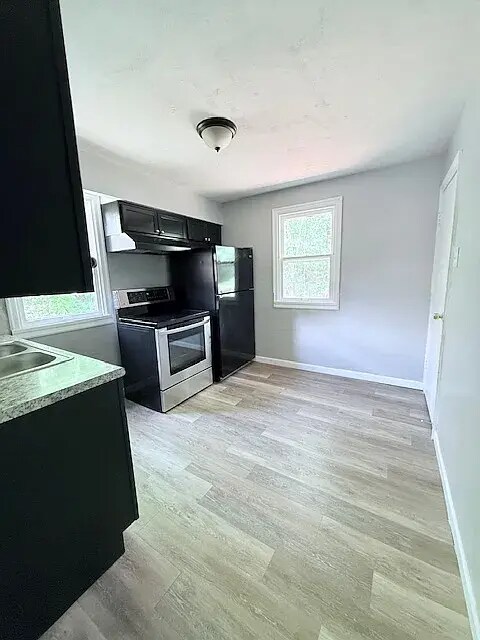 Foto del edificio - 7131 Garesche Ave