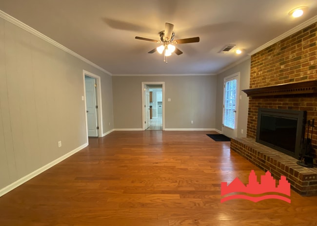 Building Photo - 8510 Farmington Cove