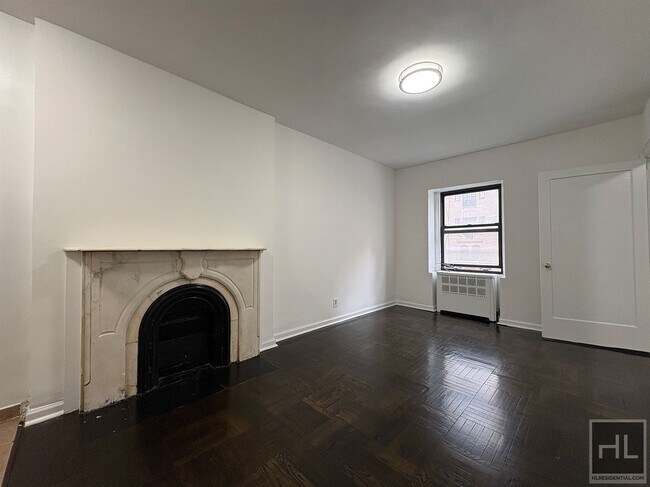 Foto del edificio - EAST 72 STREET
