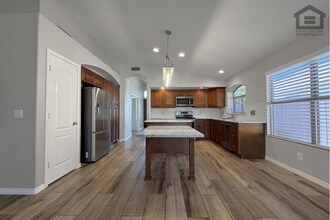 Building Photo - 6491 W Wahalla Ln