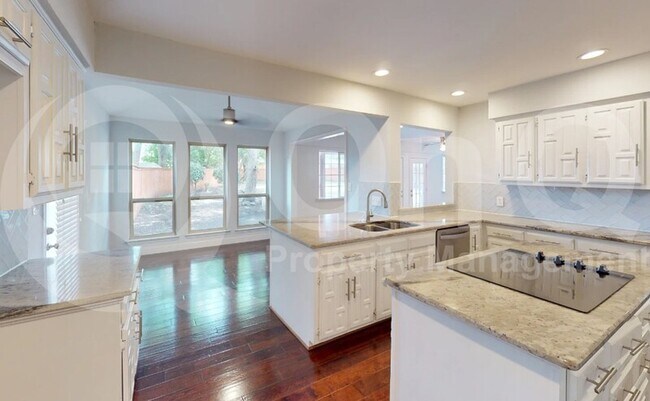 Building Photo - 3805 Covinton Ln