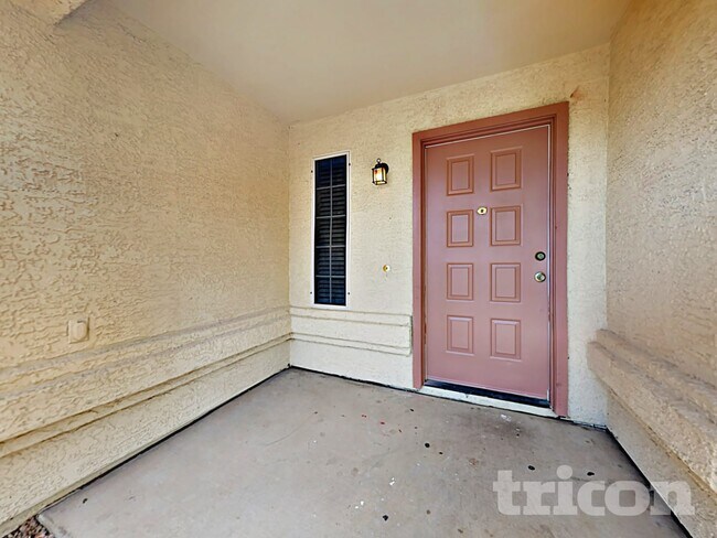 Foto del edificio - 8668 W Hubbell St