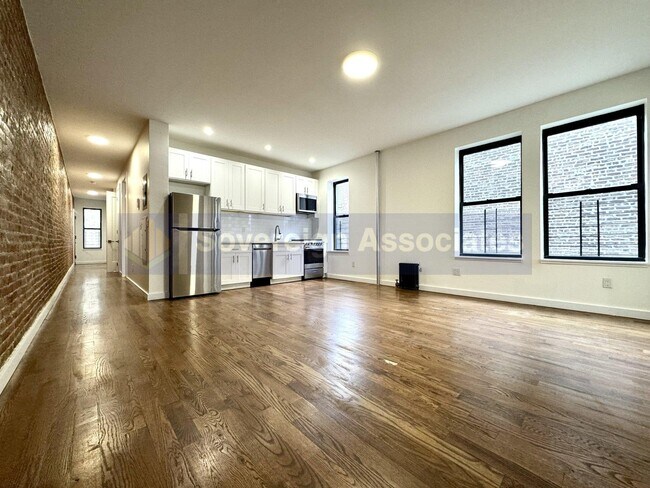 Foto del edificio - 452 Fort Washington Avenue