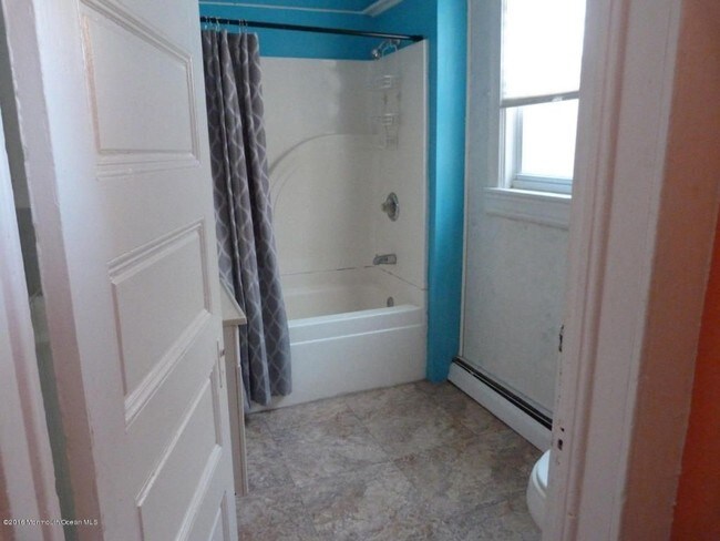 Building Photo - 90 Mount Hermon Way
