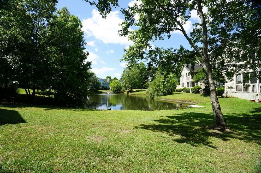 6275 Rolling Fork Rd, North Charleston, SC 29406 Room for Rent in