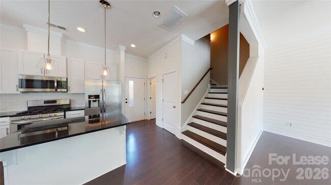 Foto del edificio - 930 Steel House Blvd