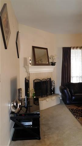 Foto del edificio - 603 White Swan Dr