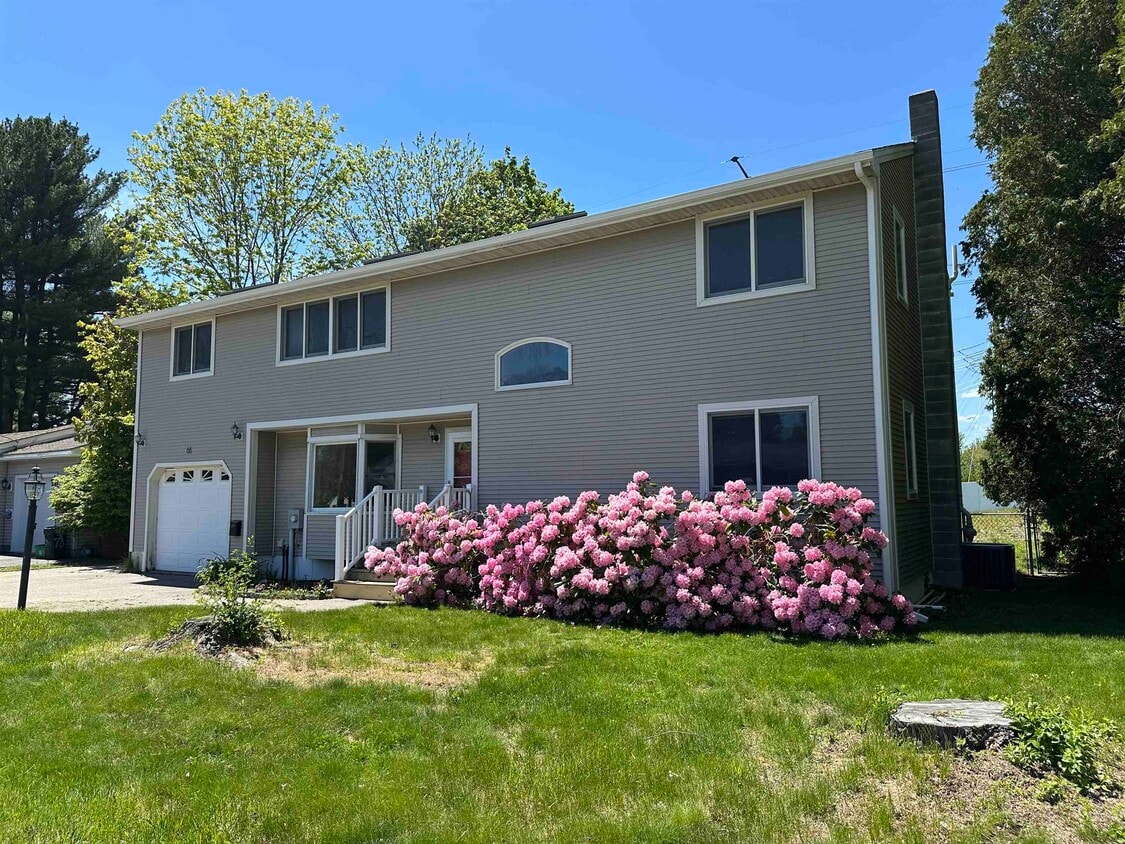 Primary Photo - 66 Coakley Rd