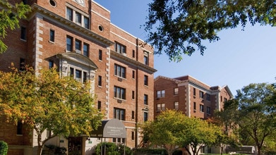 Building Photo - Connecticut Heights