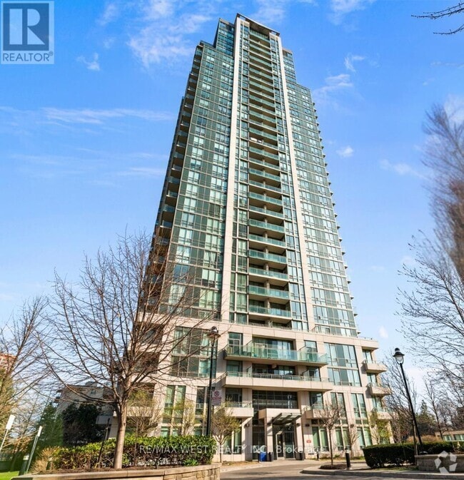 Building Photo - 3515-3515 Kariya Dr