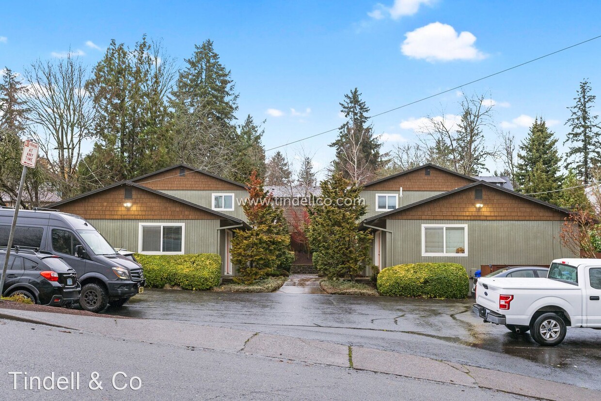 Primary Photo - 2 br, 1 bath House - 2937 SW Miles St Unit 2