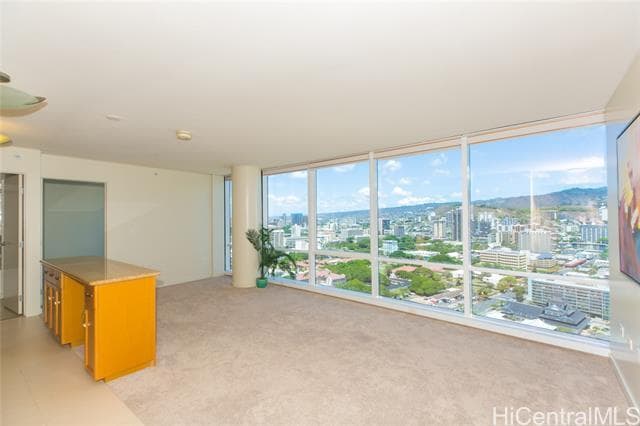 Building Photo - 1296 Kapiolani Blvd