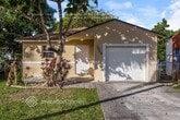 Primary Photo - 1529 NW 1st Ave