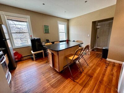 Building Photo - 252 Cypress St