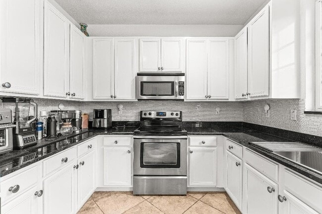 Photo - 179 Edenberry Ave Townhome