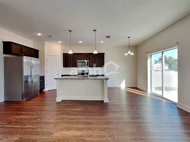 Building Photo - 1321 Mount Logan Dr