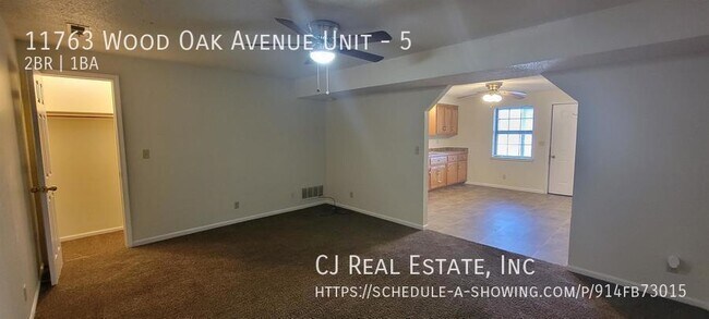 Building Photo - 11763 Wood Oak Ave