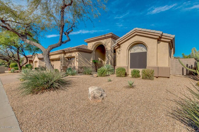 Building Photo - 6602 E Gelding Dr