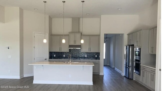 Foto del edificio - 1693 Killian Dr